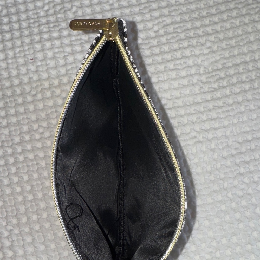 Snakeskin Pattern Clutch - Picture 2 of 2